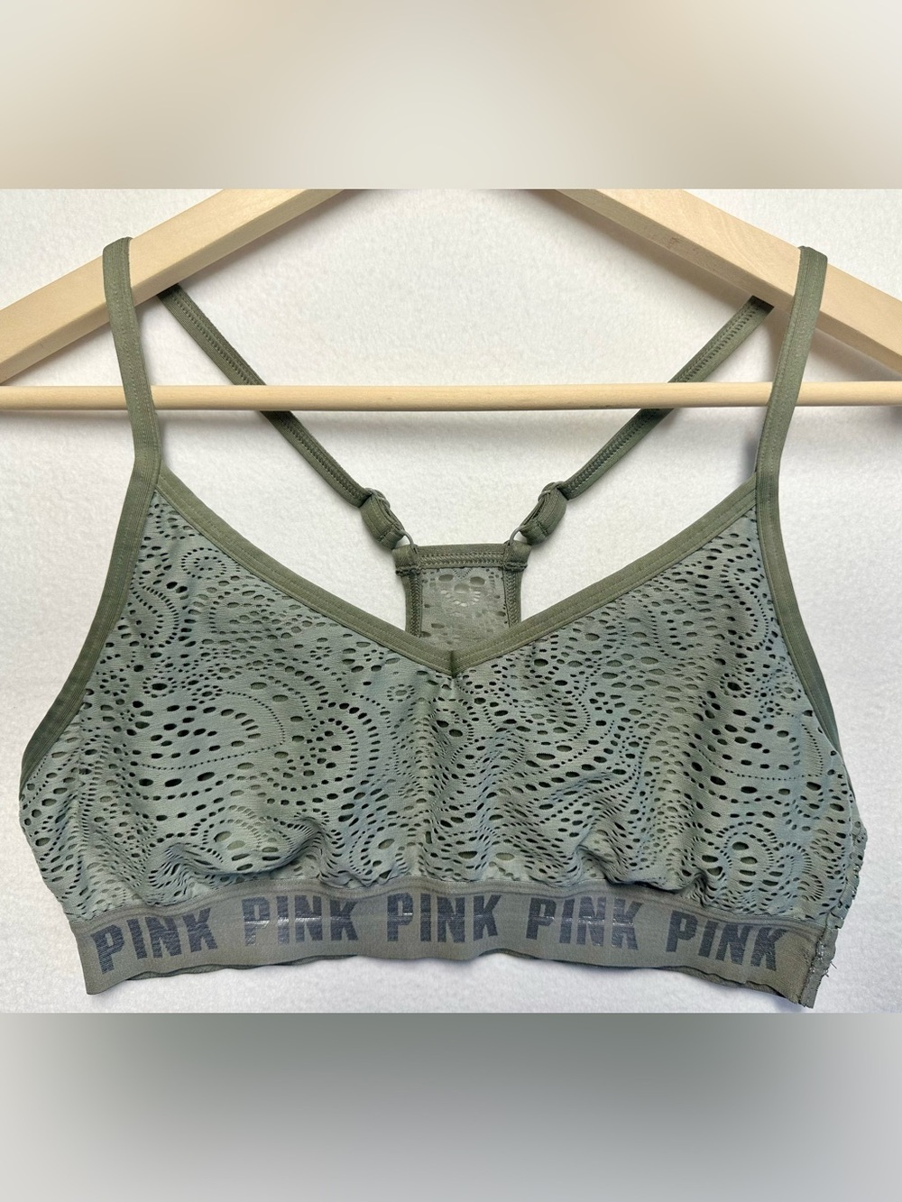 PINK Olive Lace Logo Band Sports Bra Medium – Racerback Activewear